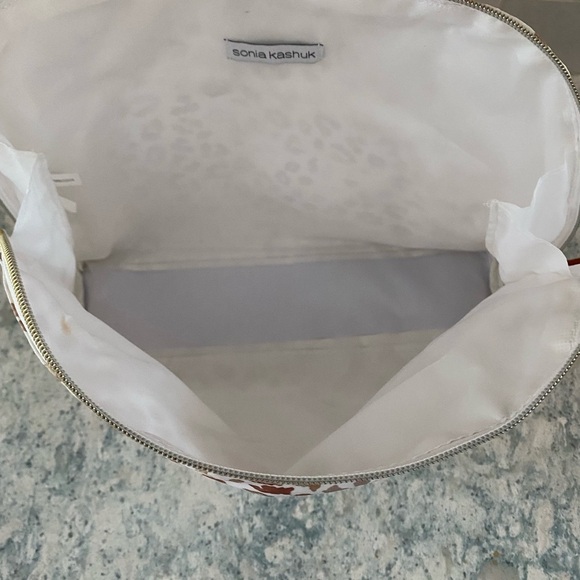 Sonia Kashuk Animal Print Dome  Zipper Case Plus Small Mesh Zipper Bag - Picture 5 of 8